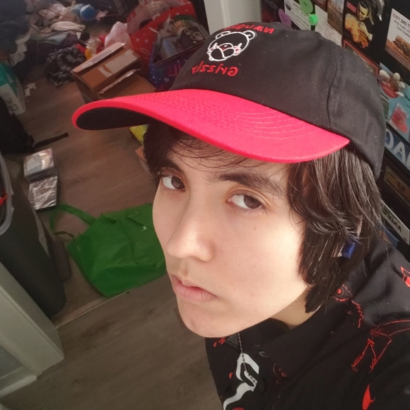 Meet your Posher, Max - Picture 2 of 4